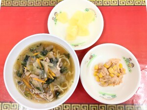 ７月２５日　昼食